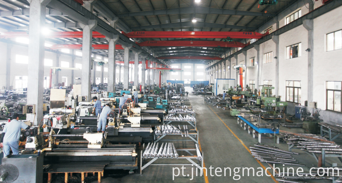 plastic processing injection moulding machinery screw